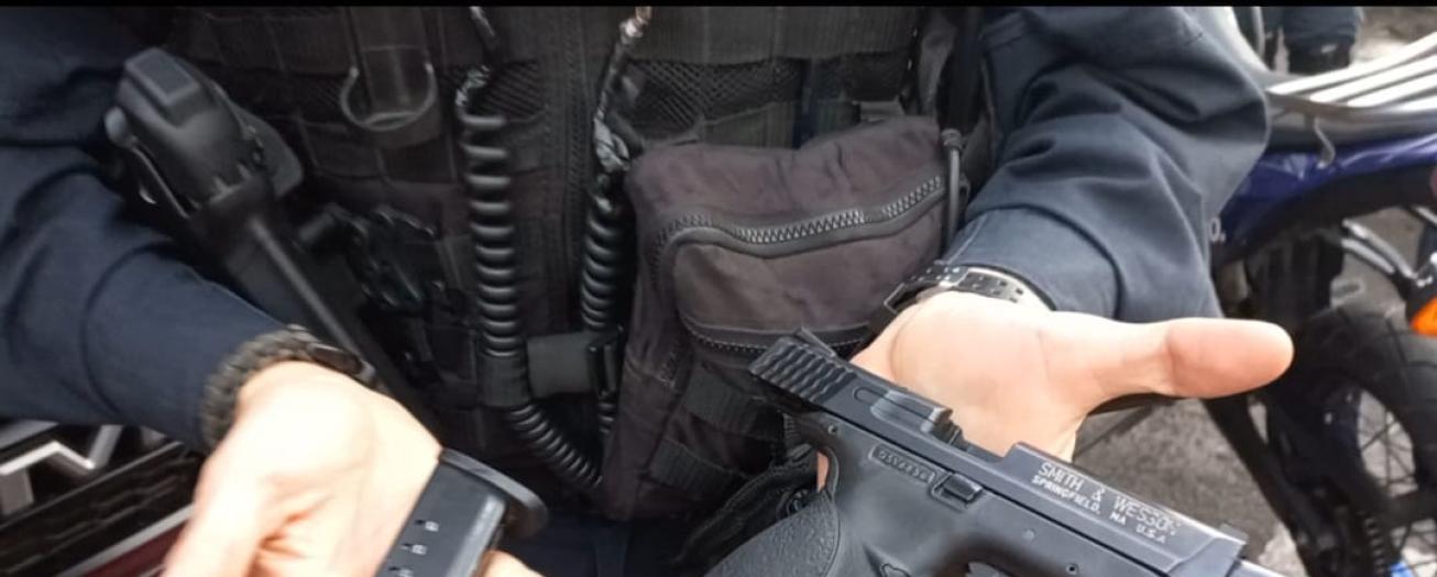 Operación Costa Rica Segura permite detener a cien presuntos delincuentes además de sacar de las calles del país armas de fuego, municiones y drogas 