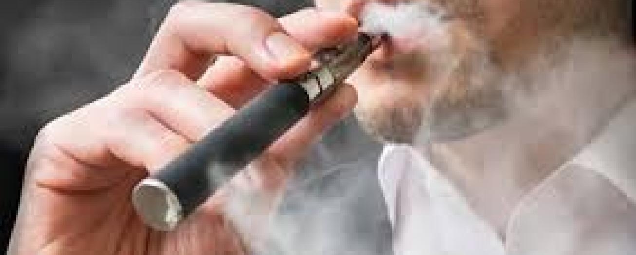Estudio revela más de 50 sustancias dañinas en vapeadores