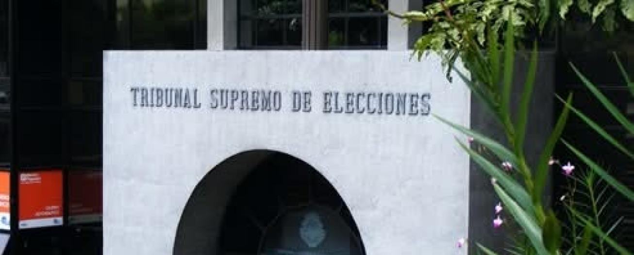 TSE prepara a sus funcionarios para enfrentar la desinformación y los retos de la inteligencia artificial en elecciones