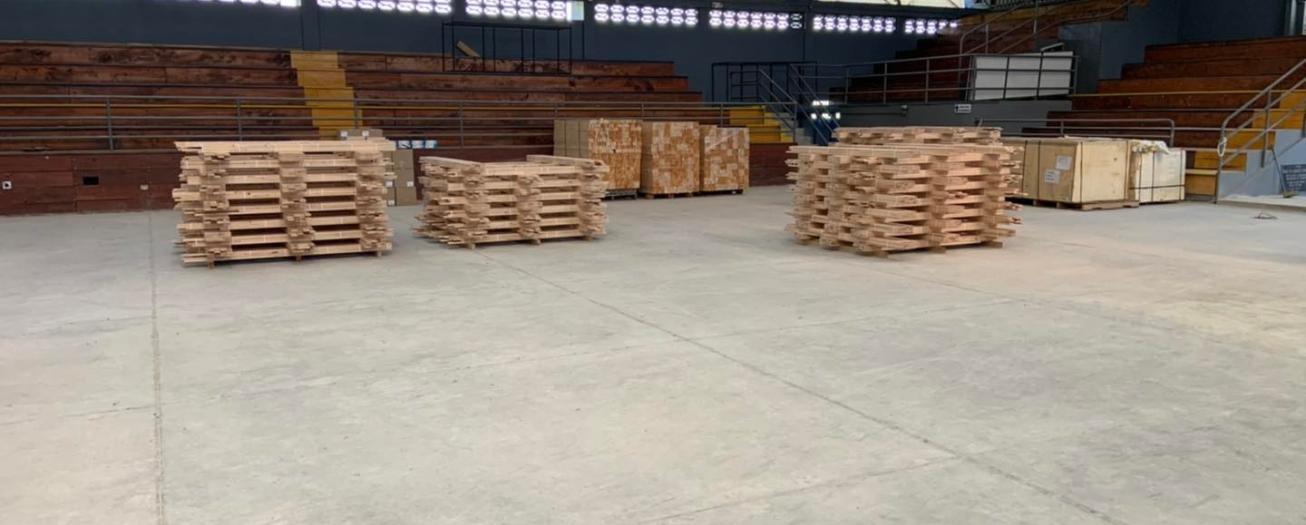 Empresa que construye nuevo piso en gimnasio del Polideportivo ya incumplió contrato
