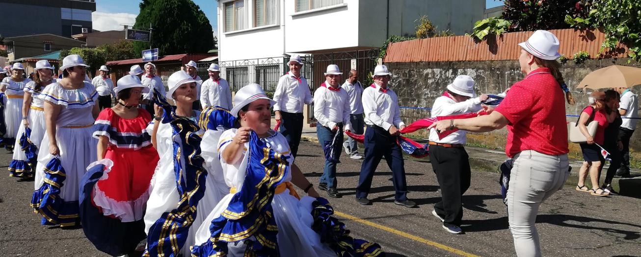 33 delegaciones participarán del desfile del 15 de setiembre