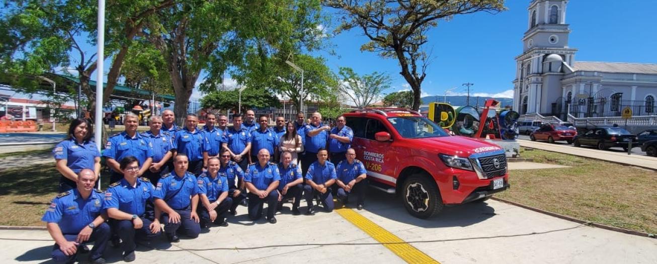 Bomberos de la zona de Occidente se refuerzan con nuevo vehículo 