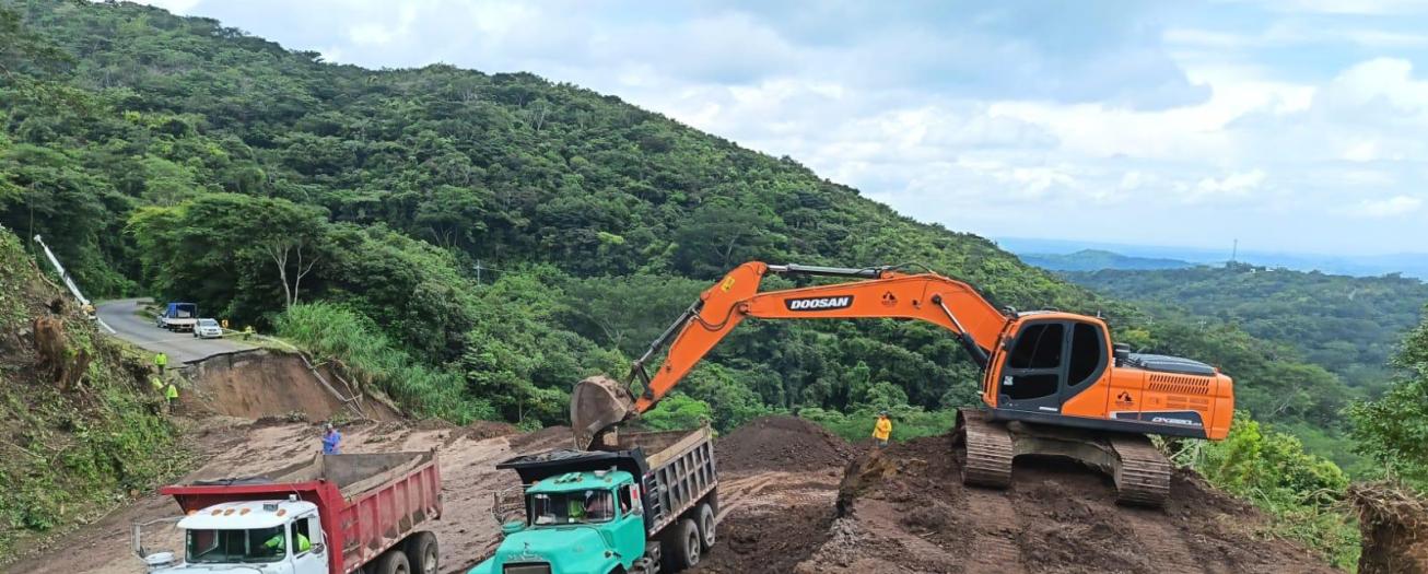 CONAVI inició el armado del puente modular en Cambronero  