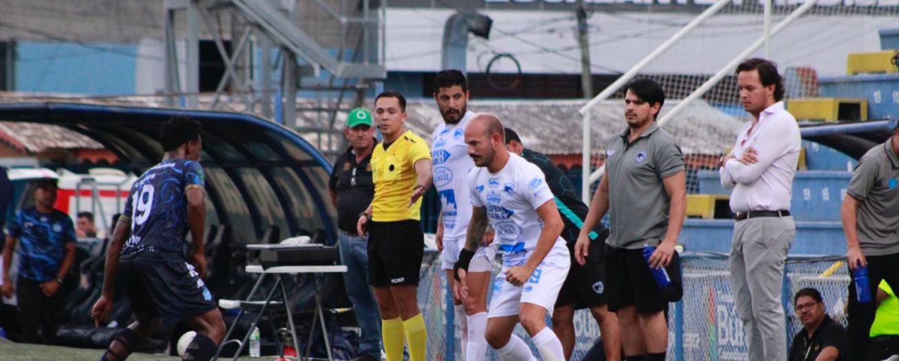 Municipal Grecia obligado a ganar sus próximos dos partidos para seguir con vida