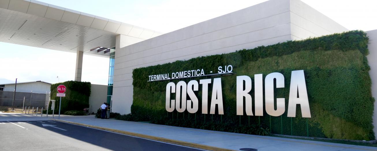 Aeropuerto Juan Santamaría y AERIS logran certificación internacional de eficiencia energética