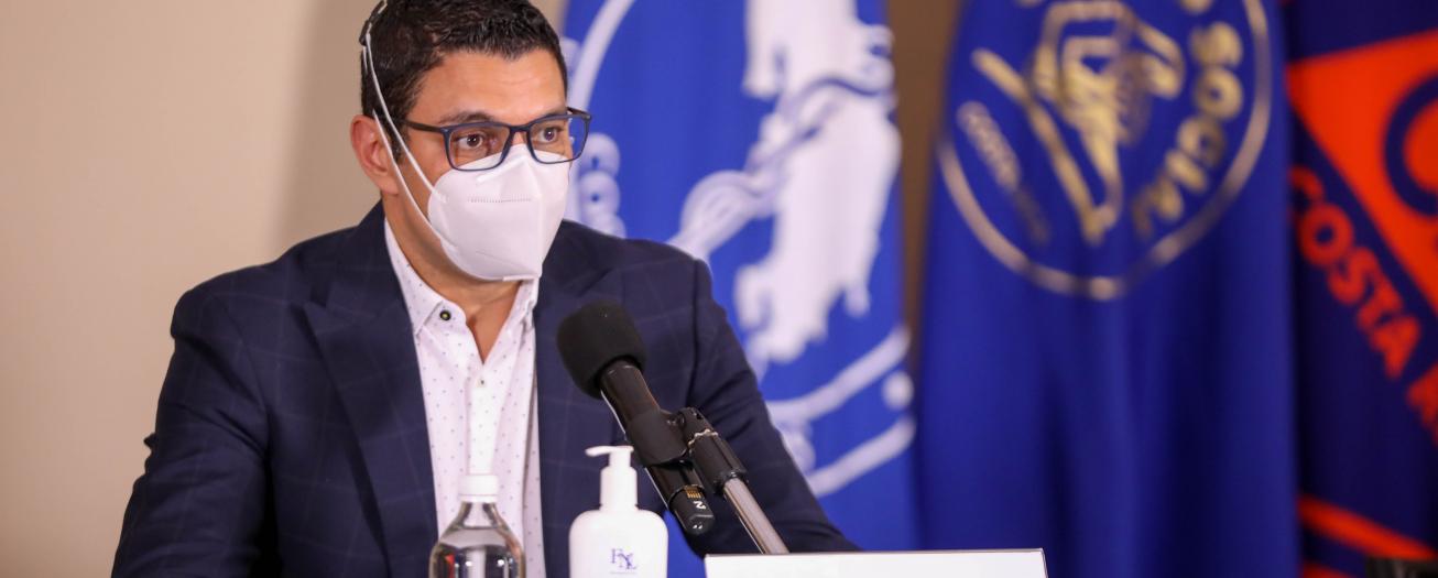 Casos COVID continúan a la baja: 9,5% de disminución entre semanas epidemiológicas