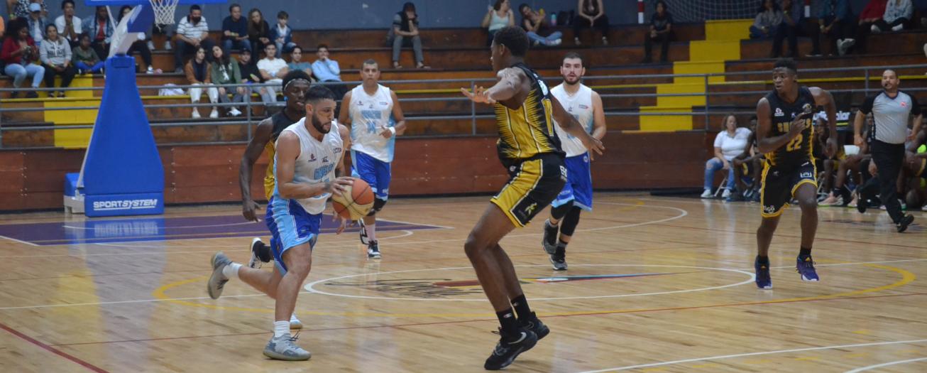 Grecia mejora y logra importante victoria ante Limón