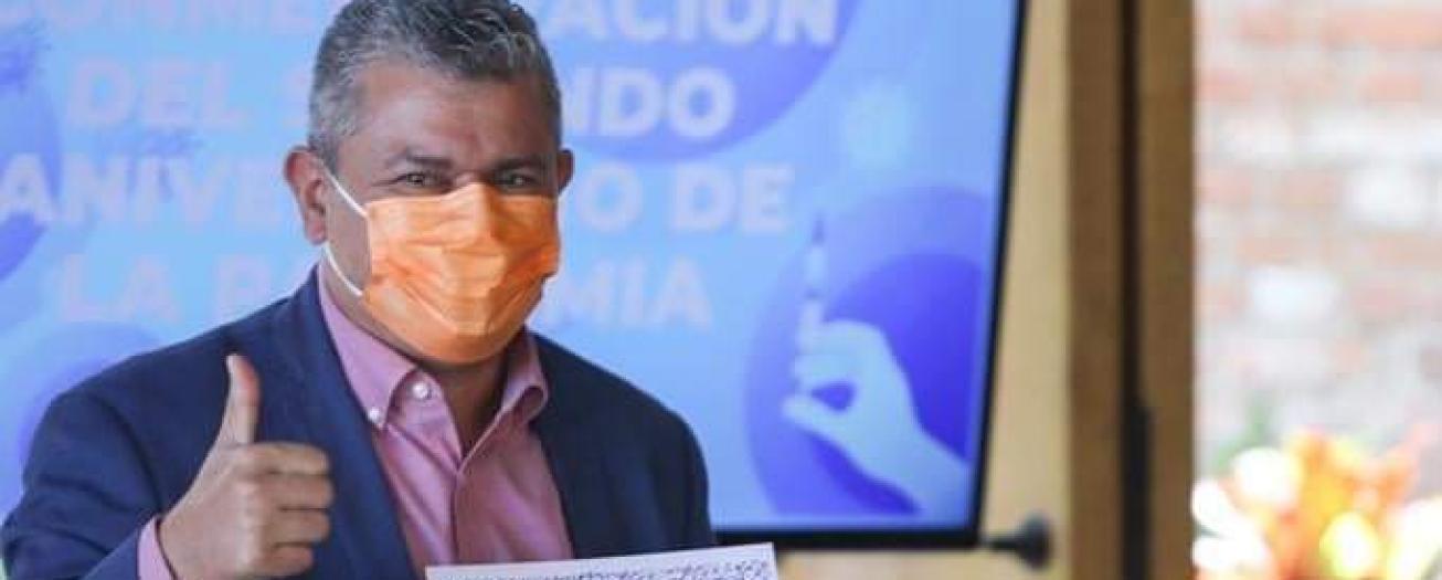 A dos años del primer caso, país rinde homenaje a personal involucrado en el manejo de la pandemia