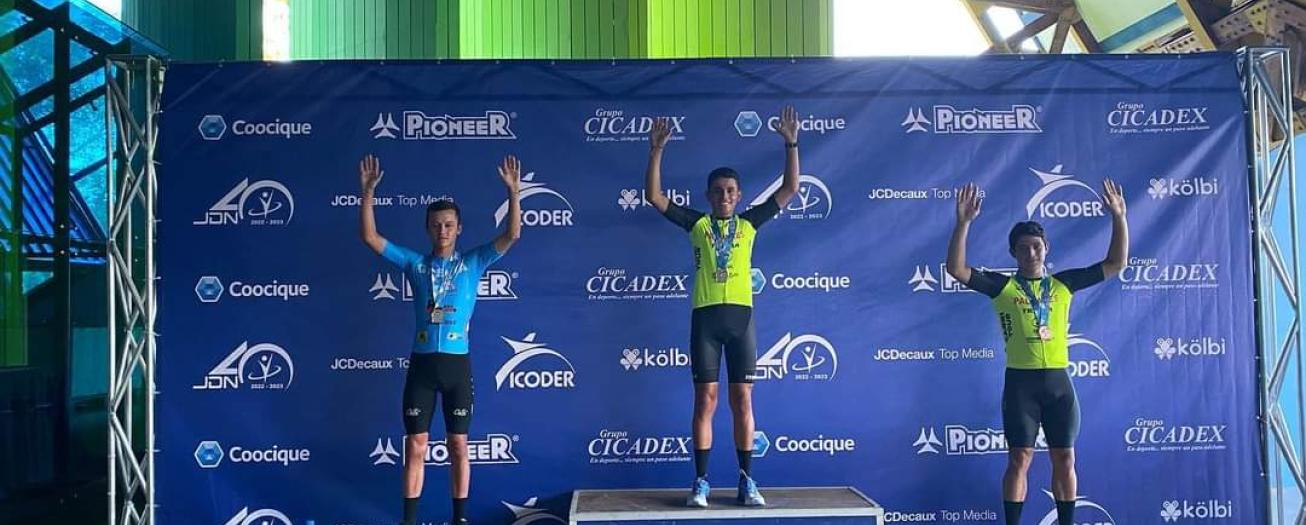 Grecia logra medalla plata en critérium de ciclismo de ruta
