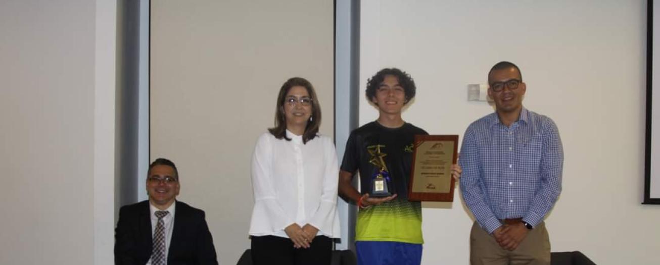 Ciclista griego y triatlonista sarchiseño destacan entre los atletas destacados de los Juegos Deportivos Nacionales 