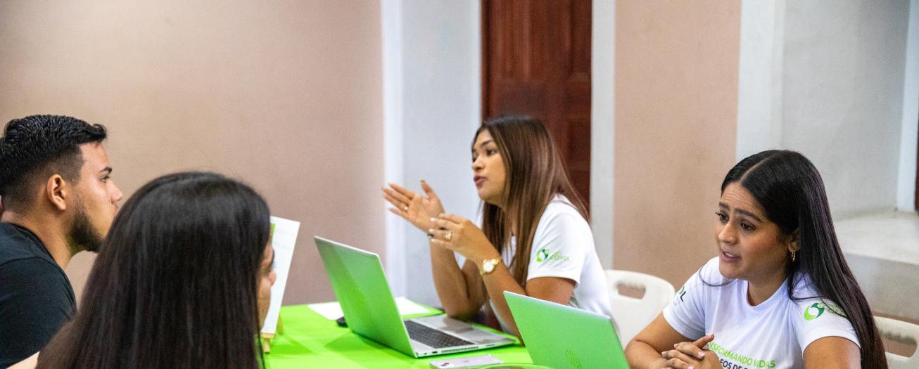 7 de cada 10 colaboradores de Coyol Free Zone son jóvenes menores de 35 años