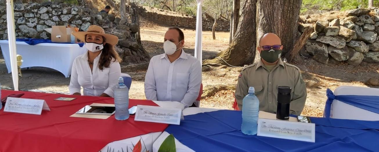 Comunidad educativa conmemora el 166° Aniversario de la Batalla de Santa Rosa
