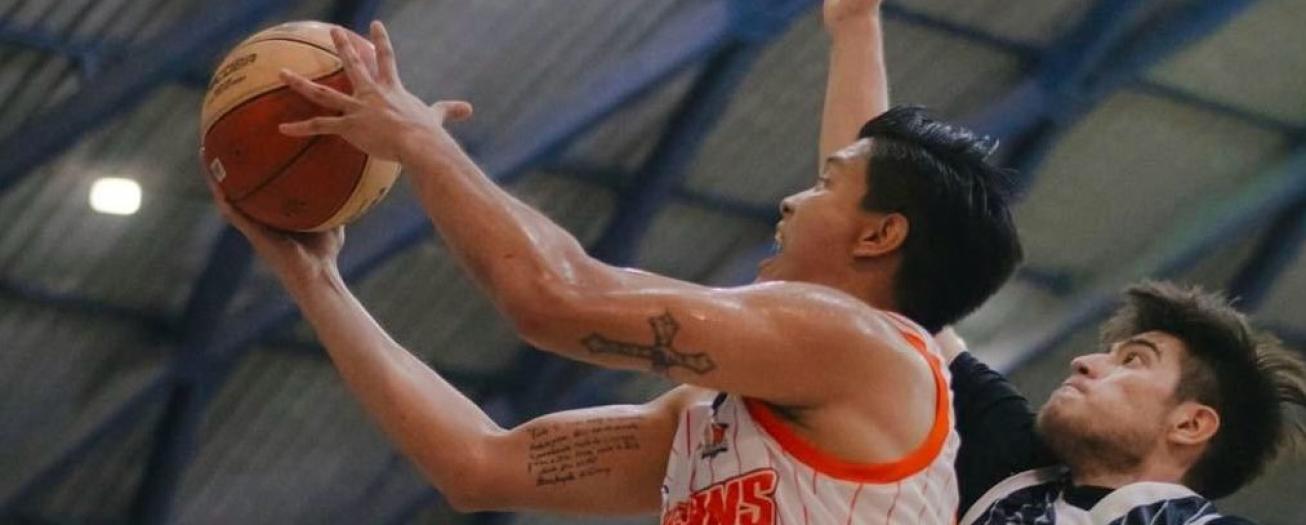 Grecia se lleva paliza en el Puerto