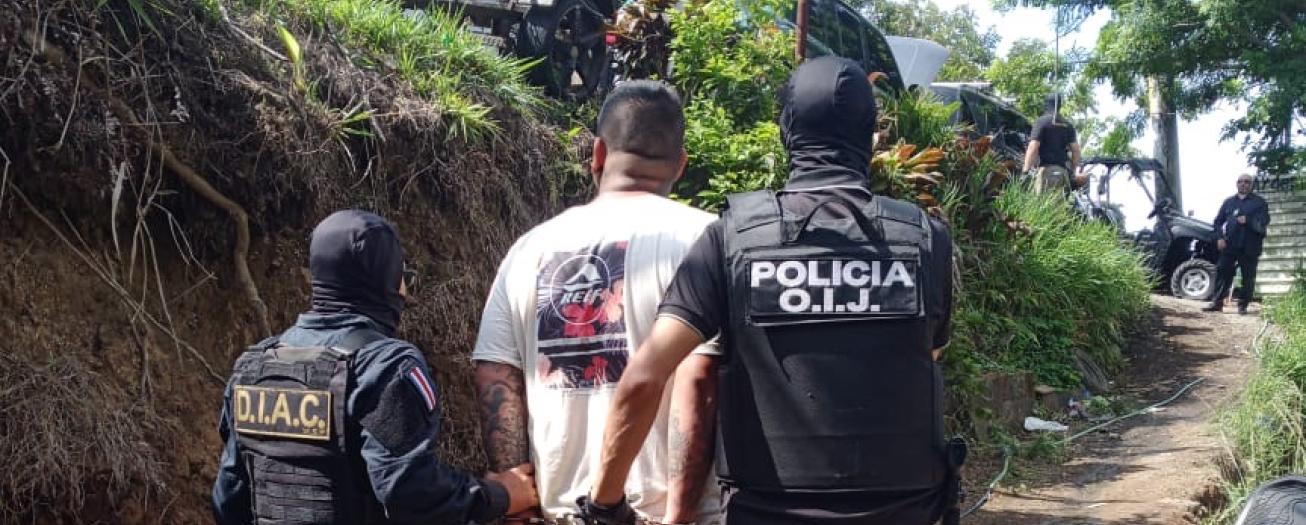 OIJ  detiene en Naranjo a dos hombres como sospechosos de venta de drogas 