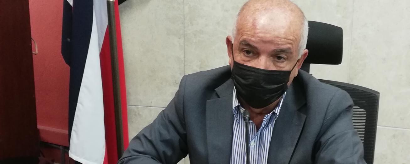 Alcalde anuncia que no se cerrarán sitios públicos ante aumento acelerado de casos por Covid