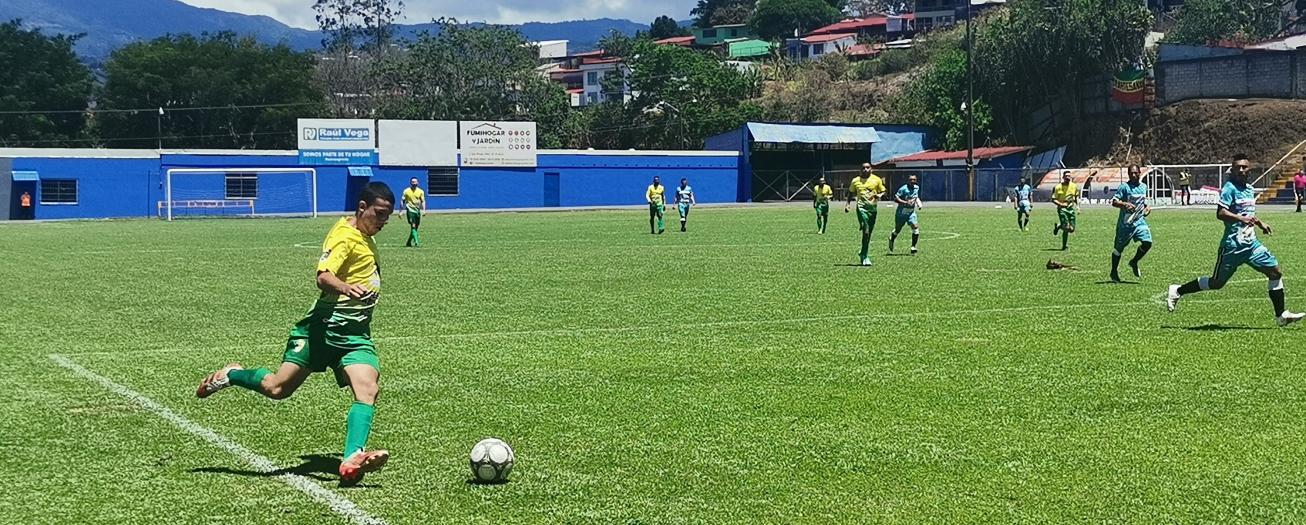 Sarchí es más líder 