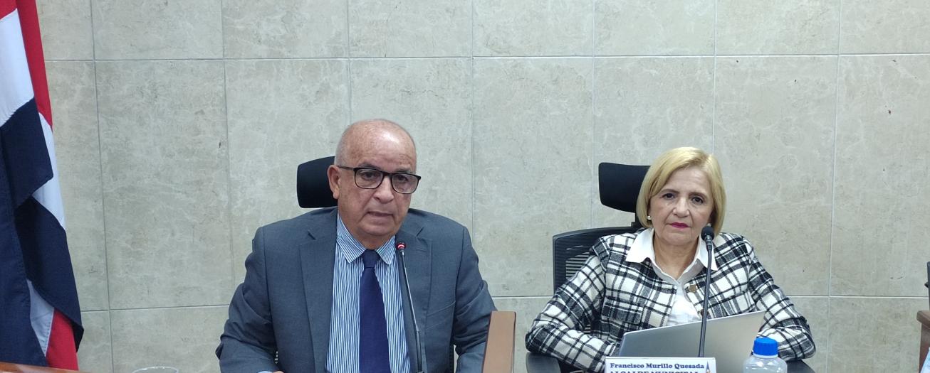 Por celos políticos no invitan al alcalde ni a la vicealcaldesa electos a celebración de la Fundación de Grecia