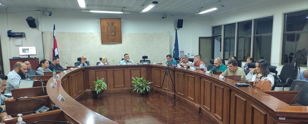 Regidores y síndicos de Grecia podrán cobrar viáticos por asistir en bus o taxi a sesiones municipales