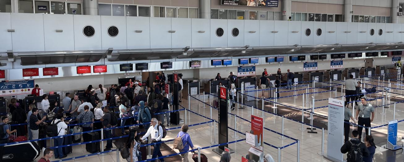 Aumento en llegadas de turistas al país contribuye  en la mejora de las cifras de empleo  