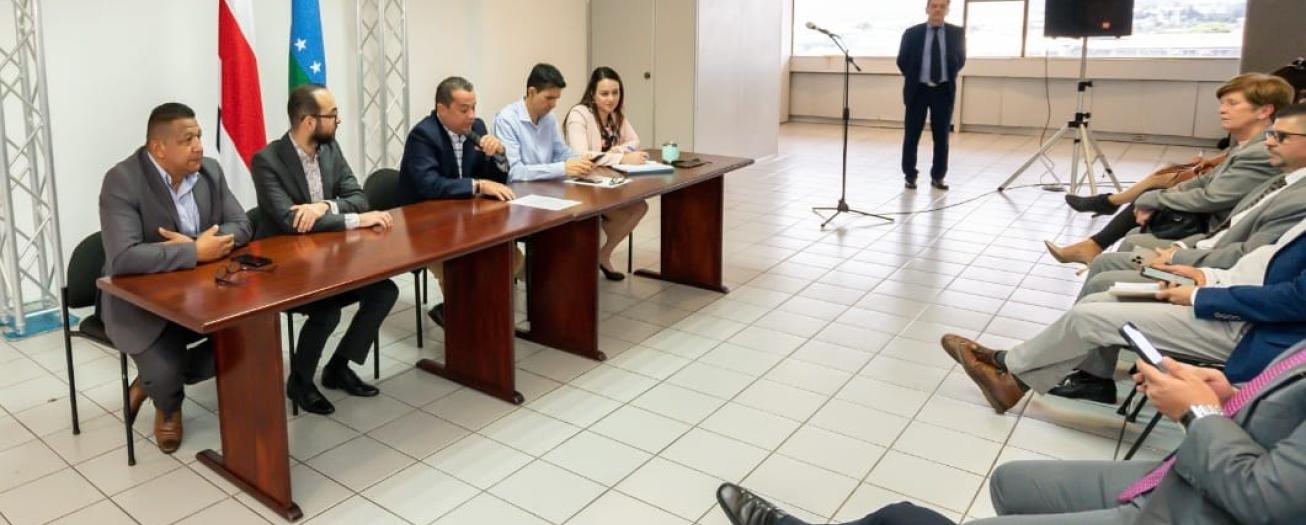 Recursos para la atención de la red vial cantonal no están llegando a los gobiernos locales