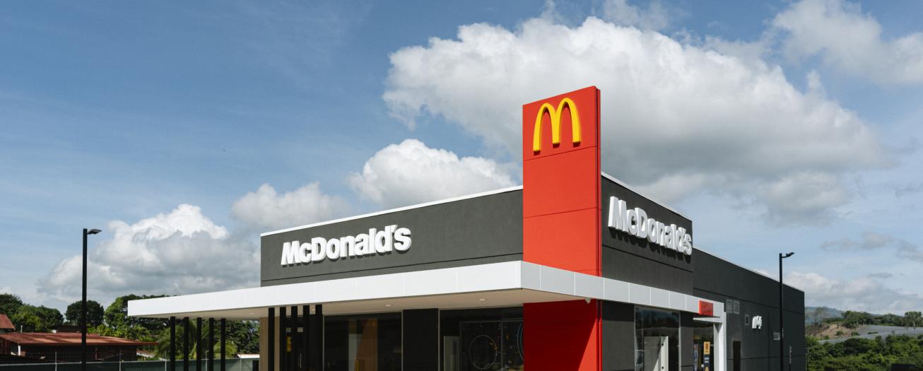 Restaurante se suma a las aperturas del 2025.  McDonald’s abre sus puertas en Grecia con nuevas oportunidades de empleo