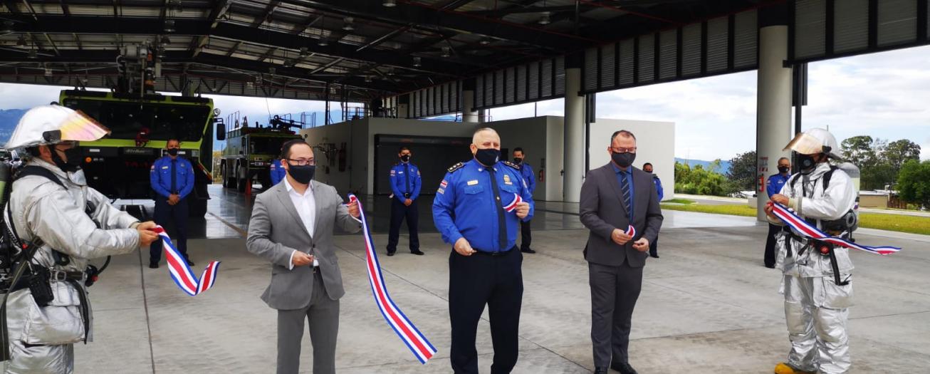 Aeropuerto Internacional Juan Santamaría estrena  nueva estación de bomberos