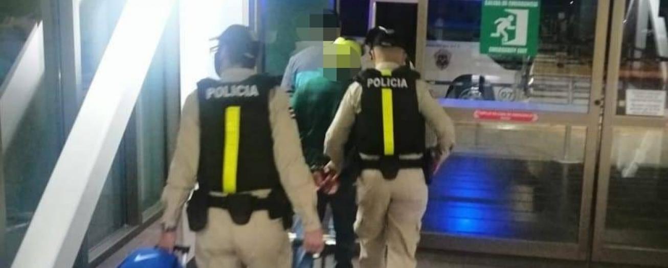 Policía Aeroportuaria del SVA detiene a pasajeros por aparente trasiego de especies silvestres