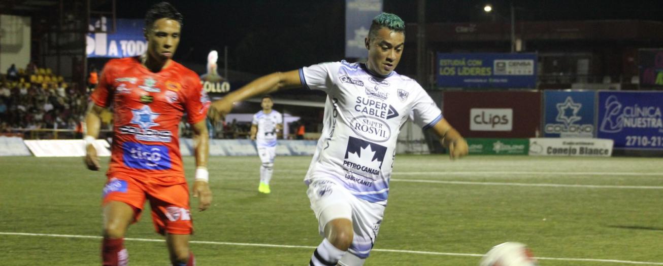 Grecia juega a nada y ya es último del grupo B