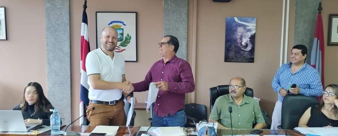 FEDOMA se opone a la suspensión de construcción de nuevos  centros de salud decretado por la junta directiva de la CCSS 