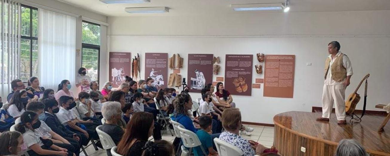 Vuelve arte al medio día