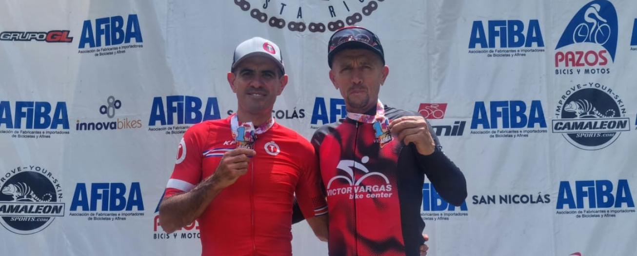Griegos logran campeonato nacional en la modalidad short track