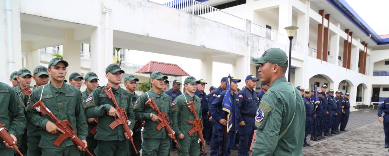 Policías participan en curso virtual de liderazgo  