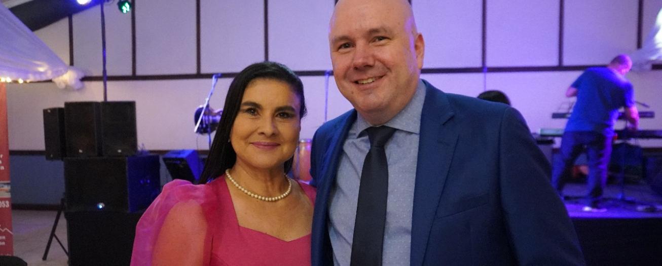 Cámara de Comercio de Alajuela premió al Empresario del Año