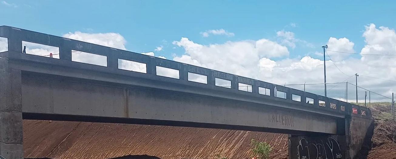Demolición de puente agrícola ubicado sobre Ruta 1