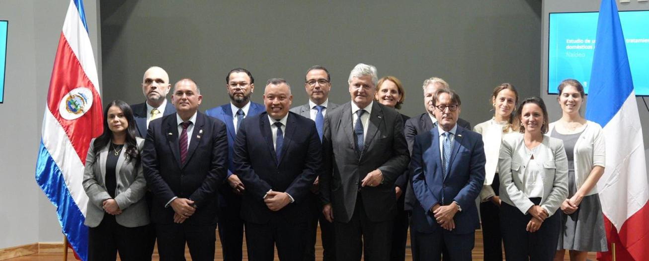 Ministerio de Salud impulsa gestión integral de residuos mediante cooperación internacional