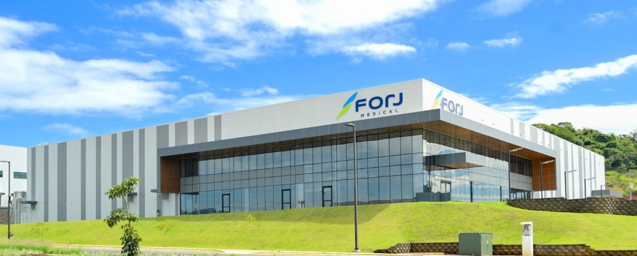 Evolution Free Zone fortalece su ecosistema empresarial con el inicio de operaciones de Forj Medical