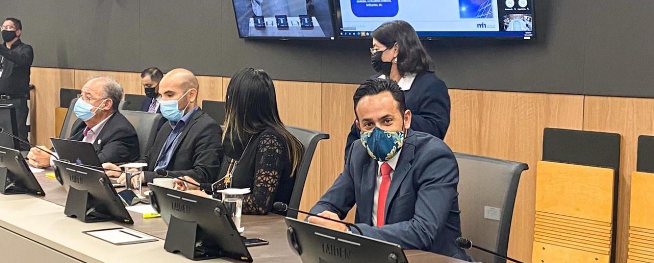 Diputado propone condonar pago de marchamos atrasados 