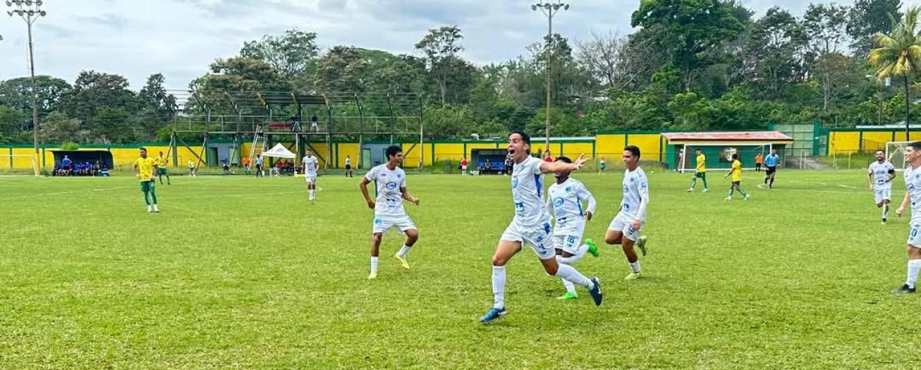Grecia gana, gusta y golea