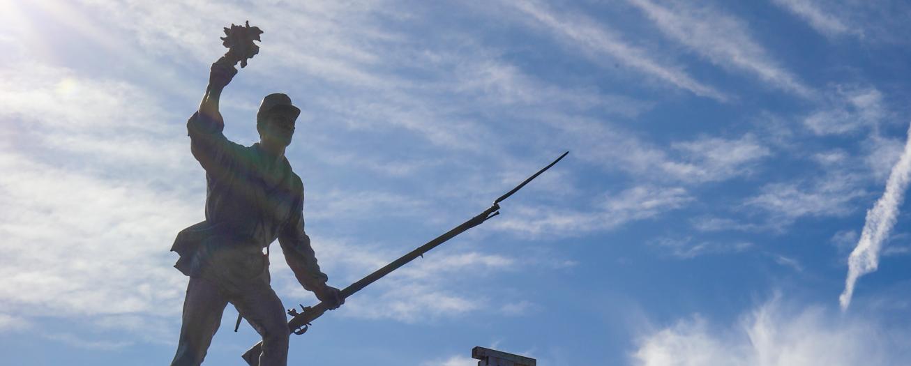 Presidente Alvarado recordó la valentía de Juan Santamaría e invitó a reflexionar sobre nuestra libertad plena