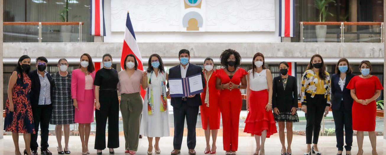 País cuenta con Ley para prevenir y erradicar la violencia contra las mujeres en la política 