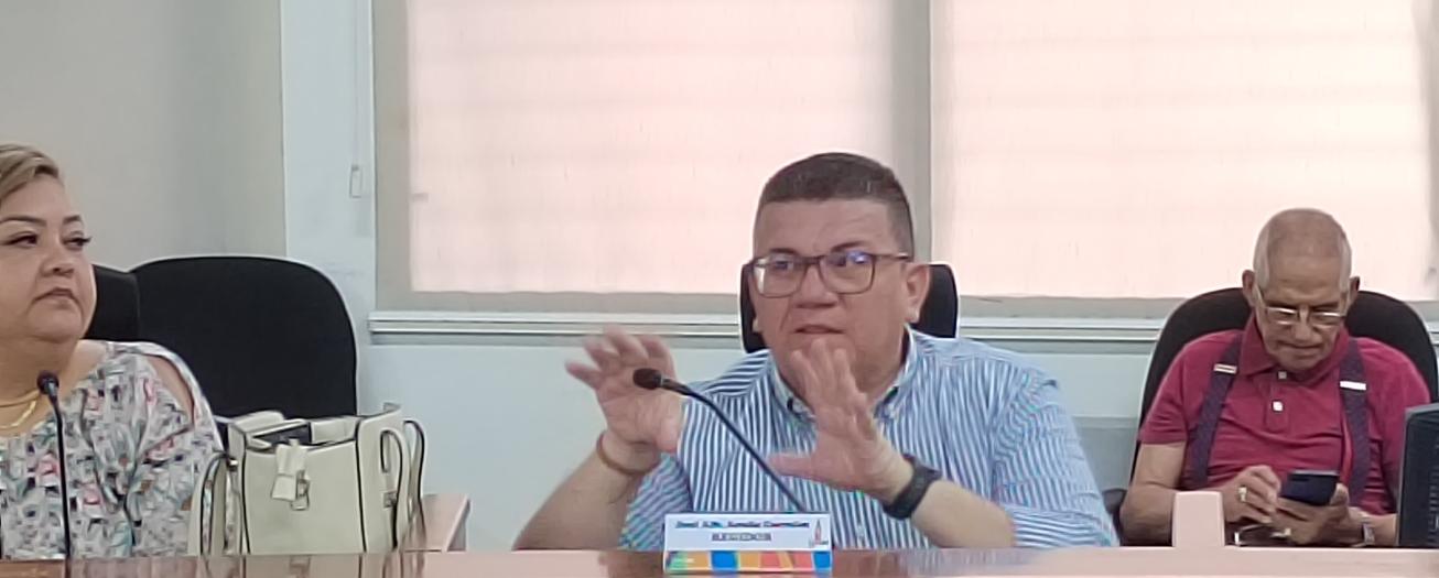 Presidente municipal impulsaría convertir a la UTGV en una unidad ejecutora