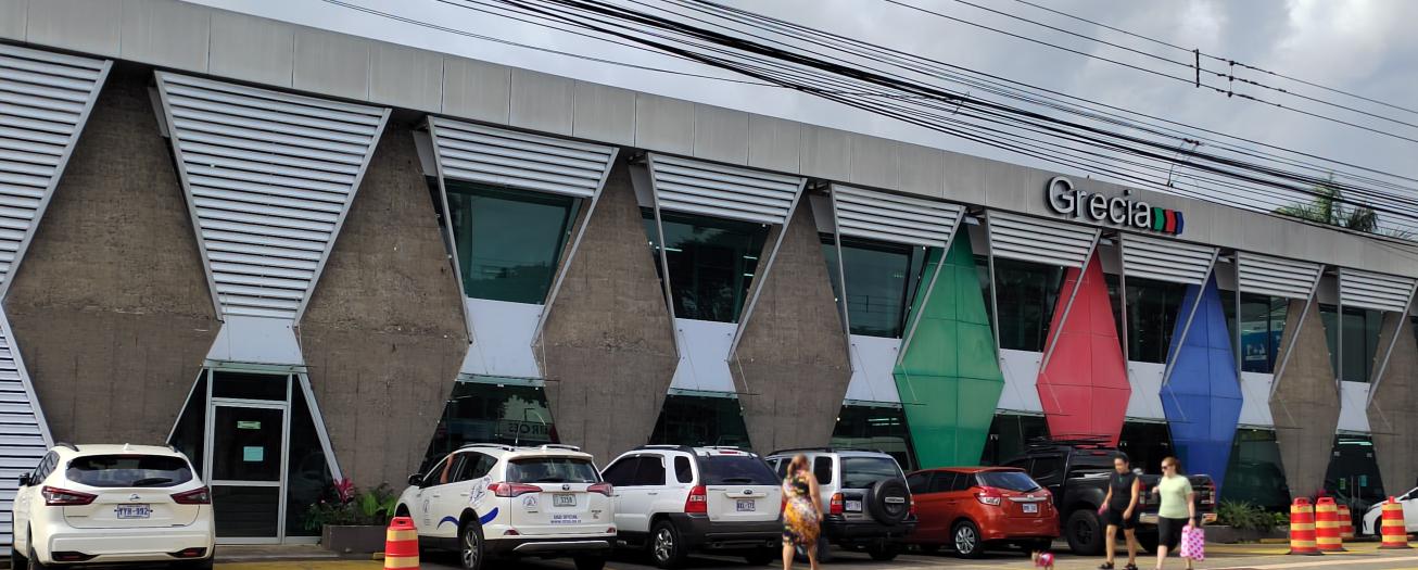 Empieza el remezón en la Municipalidad de Grecia