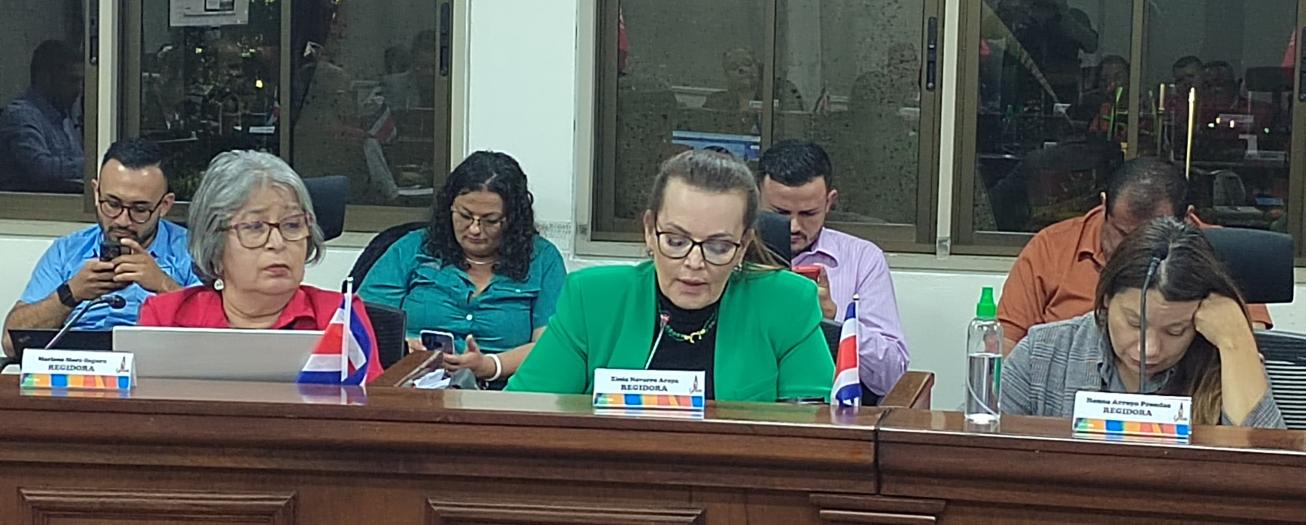 Regidora solicita a alcalde informe de reuniones con mexicanos y embajador japonés 