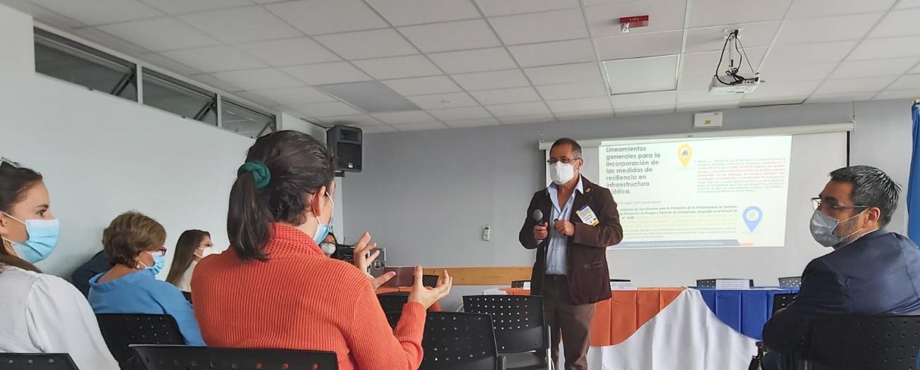 CNE crea y capacita a grupo que evaluará necesidades de recuperación luego de un desastre