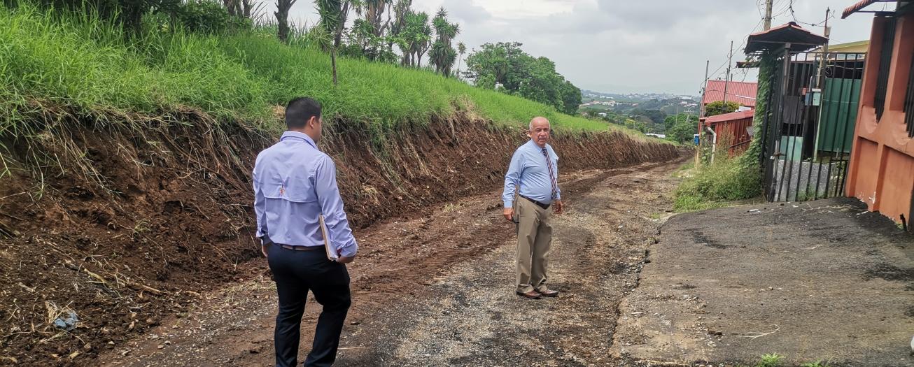 Municipalidad invierte ¢25 millones en reparación de Calle Las Brisas