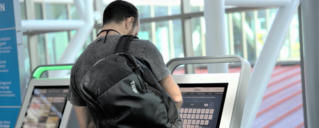 Crece en un 45,7% el uso de puestos de autocheck-in en el Aeropuerto Juan Santamaría 