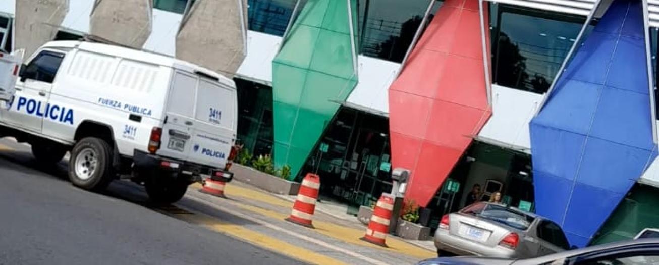 OIJ detiene a funcionario municipal como sospechoso de violación sexual